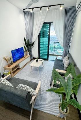 VISTA Bangi Fully Air Con Suite Plus Netflix with WIFI 600mbps