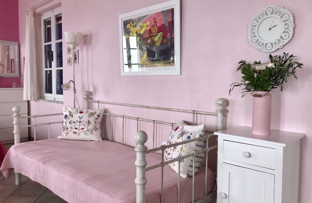 Vlichos Studio Apartment