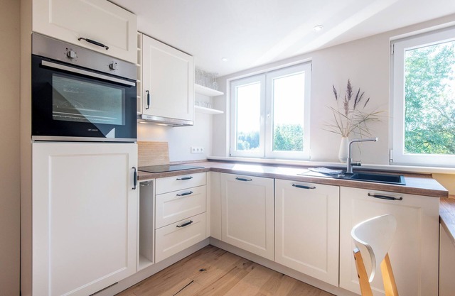 Vogelkoje Living in nature, vacation apartment with terrace and beach chair