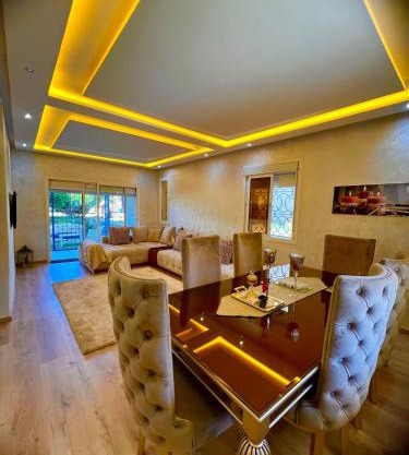 Vue mer et piscine, appartement de prestige