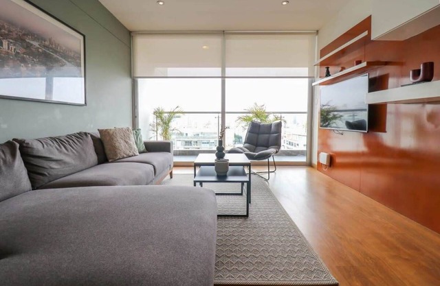 w* | Comfy 3BR w/Great Balcony in Miraflores