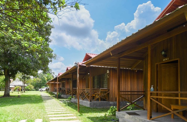 Wakaya Ecolodge