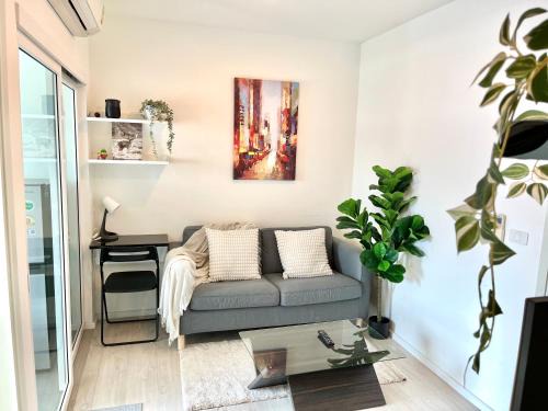 Walk 1 min BTS Talat Phlu ,City&Culture Blend ,Free WiFi