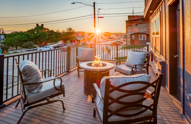 Walk Downtown | Rooftop Patio | Game Room