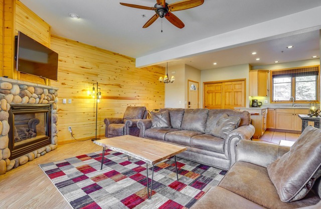 Walk to Main Street: Grand Lake Condo w/Patio