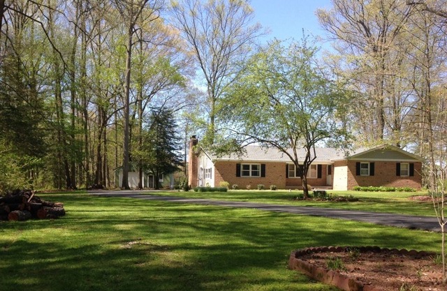 Walking Distance To Firefly And Nascar Monster Mile At Dover Downs Speedway