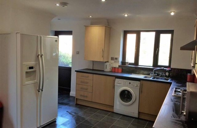 Walsingham House - Huge Corporate