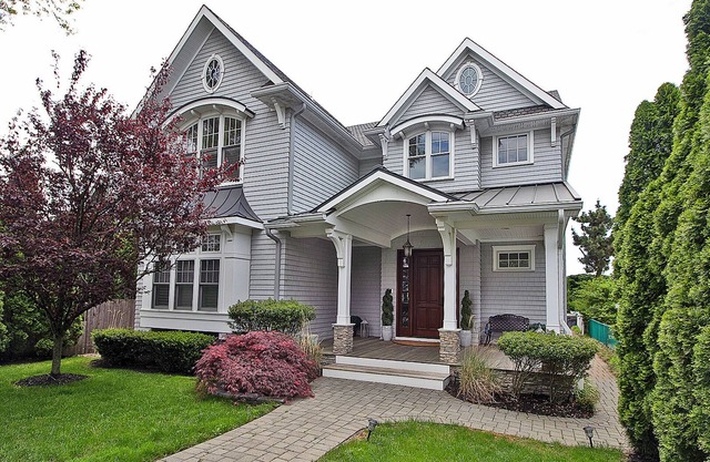 Water Front Property — Sunrise & Sunset Serene Paradise