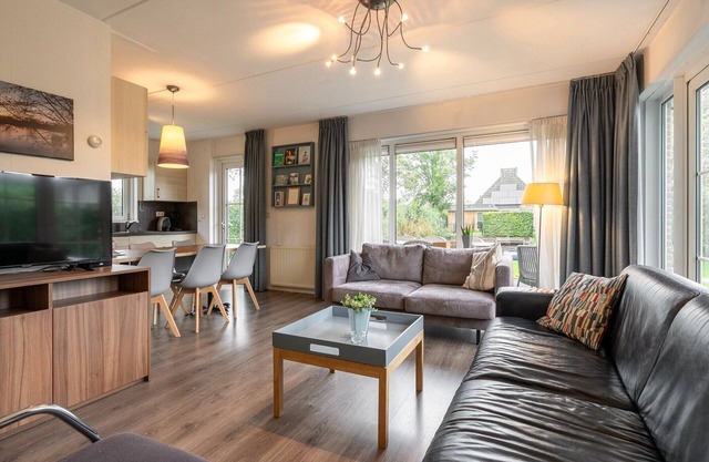 Water villa with outdoor spa, jetty