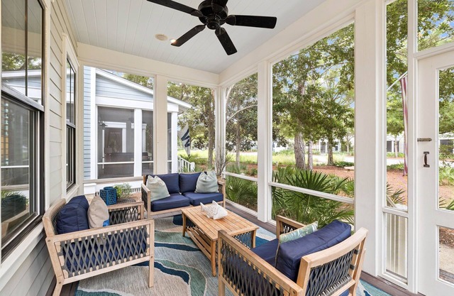 Watercolor Crossings Home | Near Dragonfly Pool | 6 Bikes and LSV Included