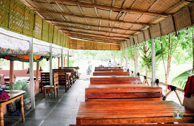 Waterfall Guesthouse