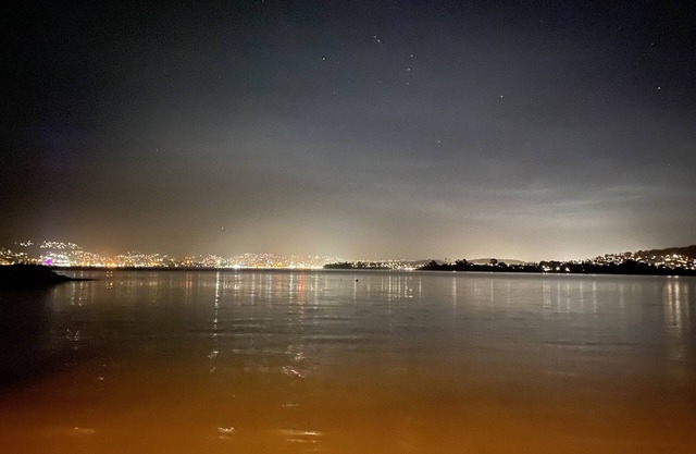 Waterfront 3 Bedroom House 10 min From Hobart