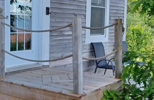 Waterfront Kingsport Cabin