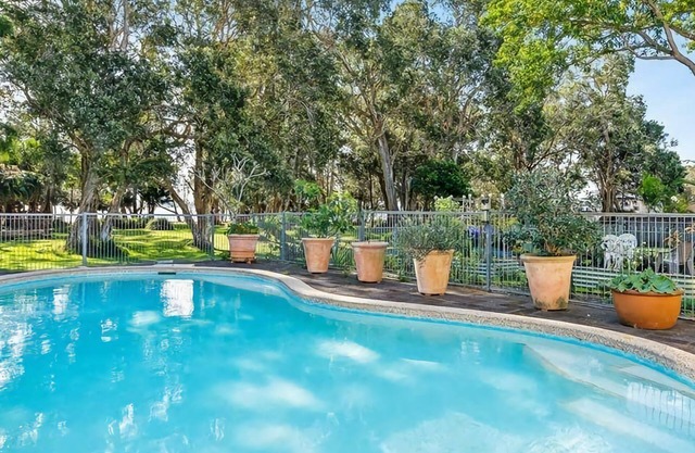 Waterfront Pet Friendly Abode Toukley NSW