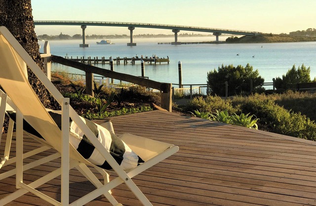 Waterfront Retreat With Expansive Views - Walking Distance to Wharf & Cafes