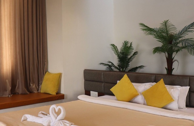 Waterville By Ebony Stays – 7 BHK Luxury Villa in Nashik with Private Pool