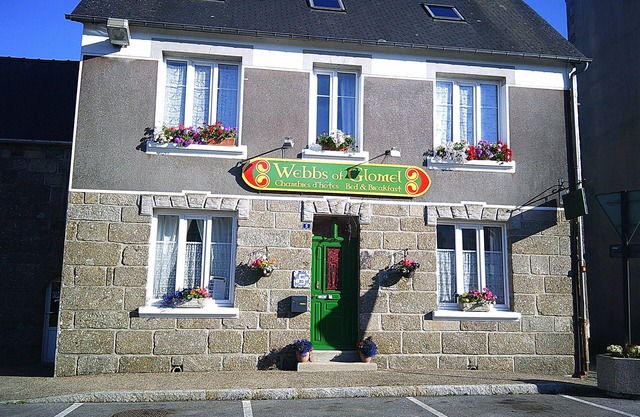 Webb's of Glomel