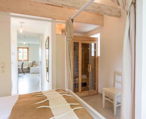 Weinloft I by WEINLOFTS