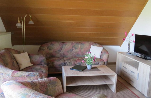 Weitblick FEWO No. 11 - Holiday apartments "Haus Berghof"