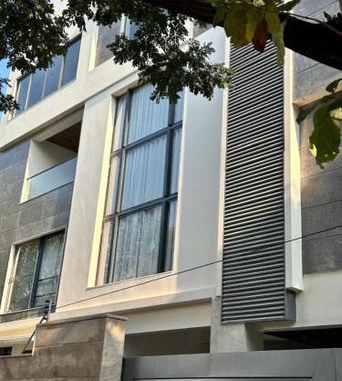 Welcome Home Brand New Luxury Villa for NRIs and Corporate Families 10000 sq ft luxury villa that seamlessly blends comfort sophistication and convenience perfectly suited for families NRIs and corporate guests seeking a refined living experience