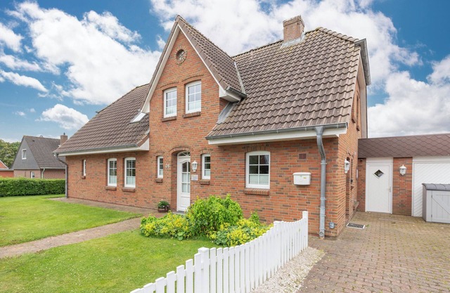 Welcome to our cozy "Studio Strandkorb" in Emmelsbüll-Horsbüll.