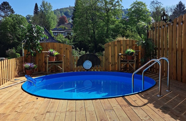 Welcome to the beautiful 3 rivers city with Andrea and Axel