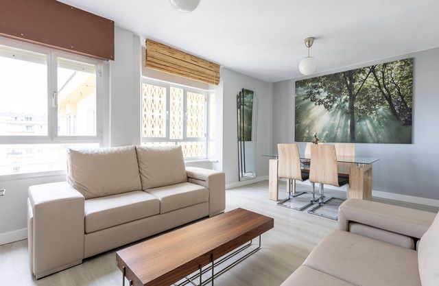 Welcome to the small and pretty village of Covas.