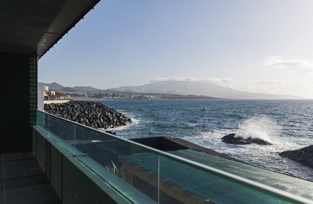 WelcomeBuddy - SeaLux Apartment