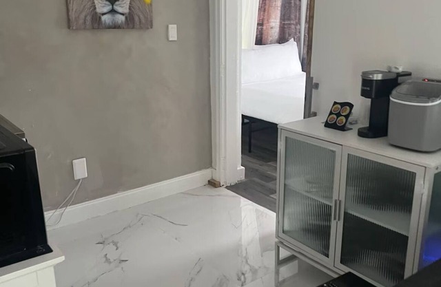 Welcoming apartment with AC in vibrant Miami