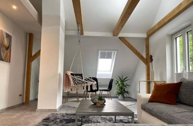 WEN Königsberger, Ruhige Dg-wohnung, 2 Schlafzimmer, Parkplatz, Zentral