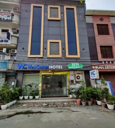WEST COTTAS HOTEL - Couples, Family, Corporate Favorite in Heart of Jalandhar