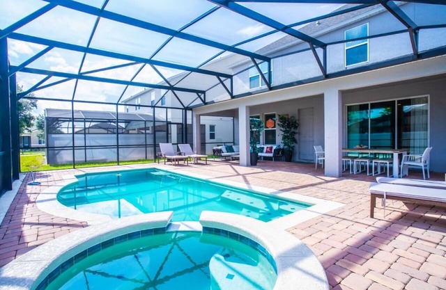 West Haven Perfect house 6bed/5 bath WH1