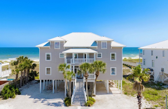 West of Eden West - 6 Bedroom Luxury Beachfront home with Heated Pool, sleeps 18