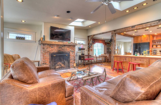 Weston Gem - 16m to Okemo Hottub Gameroom Office