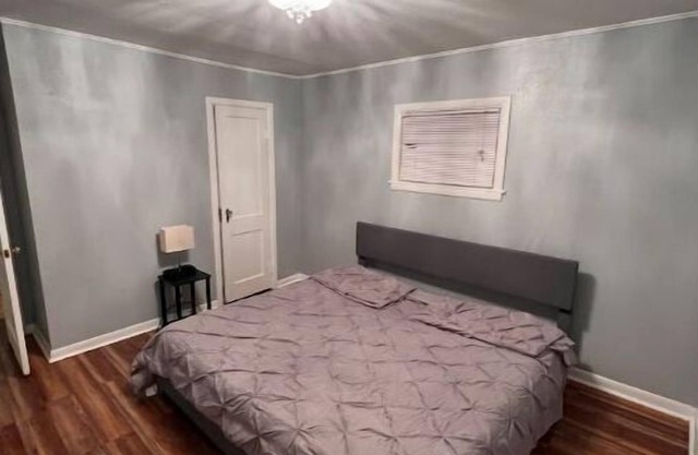 What a cute 2 bed room 1 bath home