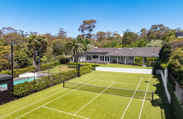 Whispering Woodlands with Pool and Tennis Court