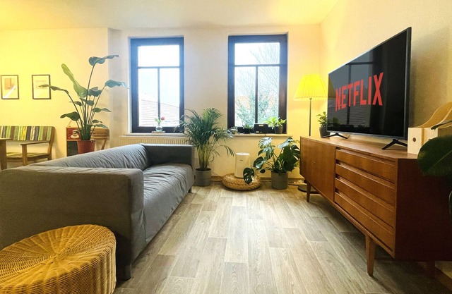 Whole apartment, 2 rooms. Close to the Saale, Burg (Plant Room 6)