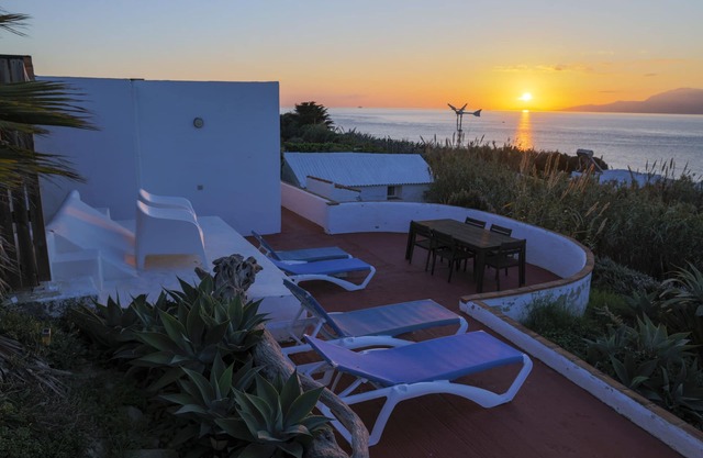 WIFI Beach Front Villa Amazing Views