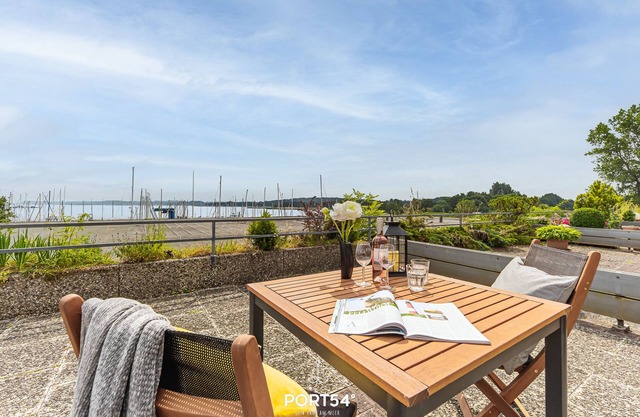 Wikingeck - terrace, 1st floor, Schlei view, shower, fully automatic coffee machine, parking lot