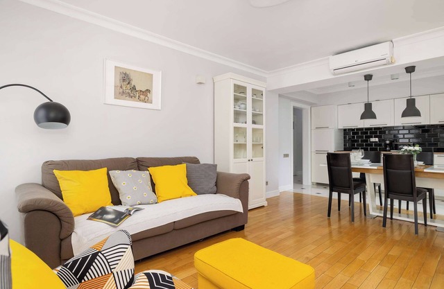 Wileńska 4 | Kraków | Air Conditioned Apartment | Parking | Remote Work | Bathtu