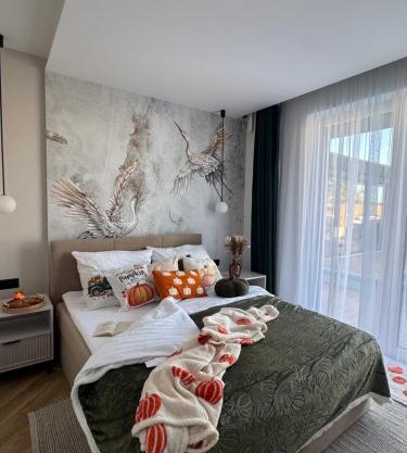 Willa Zięba & SPA Domek Apartamenty nad Zalewem z Basenem, Jacuzzi i Sauną