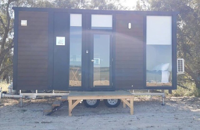 Willalooka Escape by Tiny Away