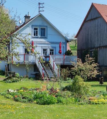 Wind in den Weiden, Übernachten am Bachlauf