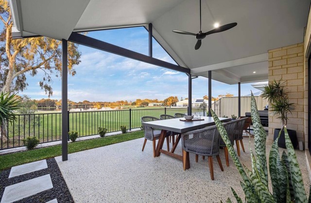 Wine Down Golfside Luxe Near Dunsborough Town