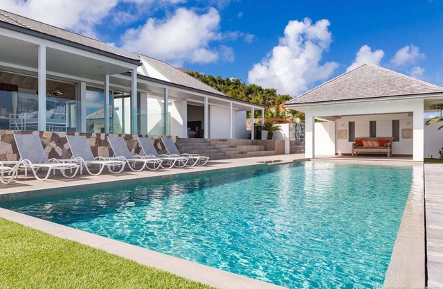Wine Note - Elegant Villa in St Barts - Ocean Views