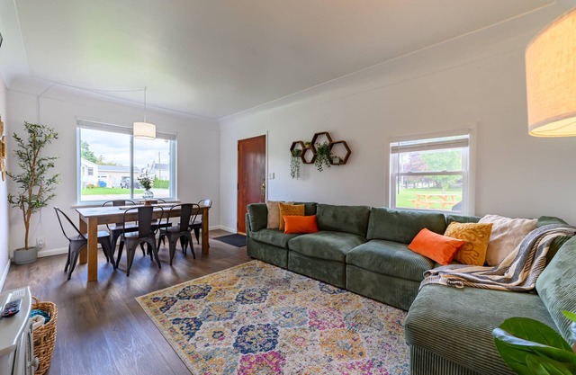 Winter Monthly Rates|Location