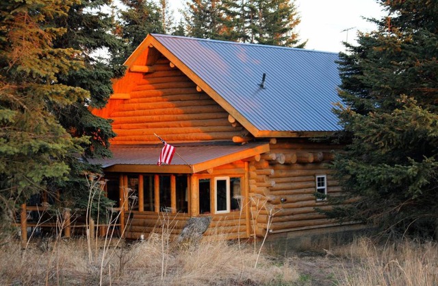 Wise Old Hunter Lodge