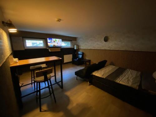 Wohnung Saarbrücken, City und Uni Nähe mit Parkplatz