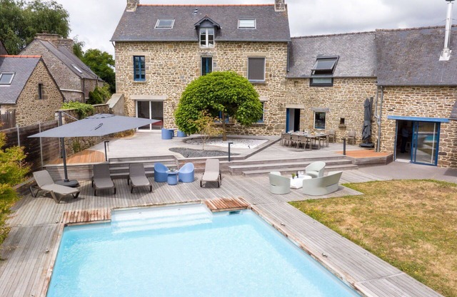 Wonderful private villa for 12 people with WIFI, private pool, TV and terrace