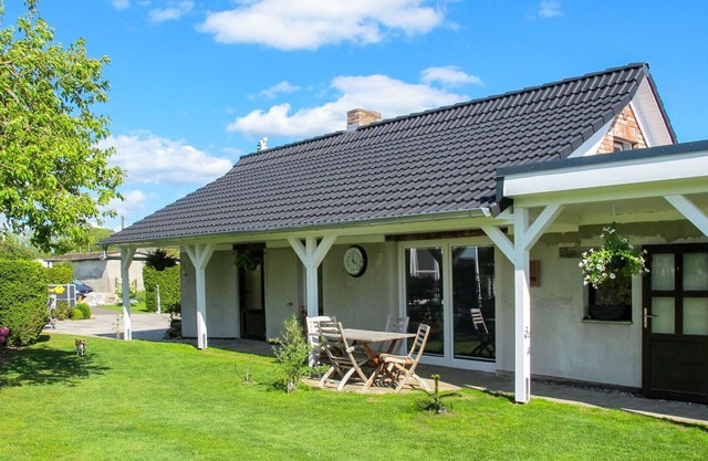 Wonderful private villa for 4 guests with TV and patio